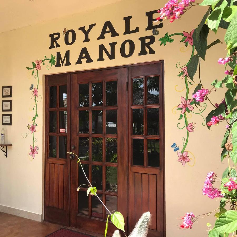 Villa Royale Manor Corozal Town Esterno foto